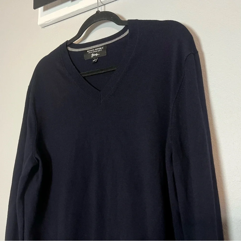 Banana Republic elegant navy